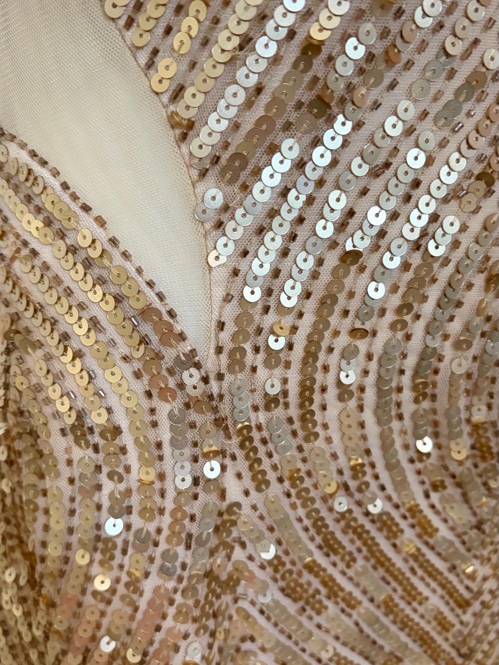 cache Y2K gold sequin art deco geometric pattern mesh maxi formal gown dress 6 - Picture 6 of 14